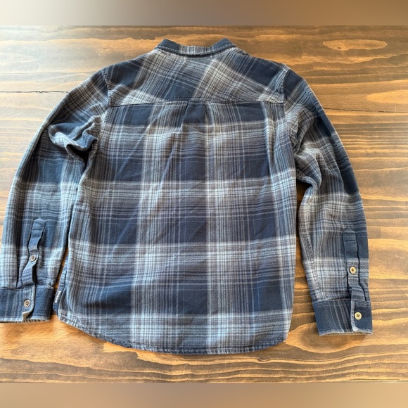 PrAna Men's Flannel button down shirt size medium - Picture 2 of 6